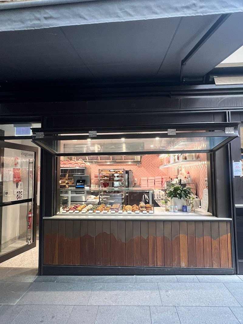 Lode Pies & Pastries Circular Quay