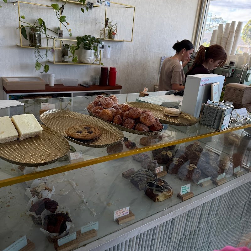 Charlie Bakery Grovedale