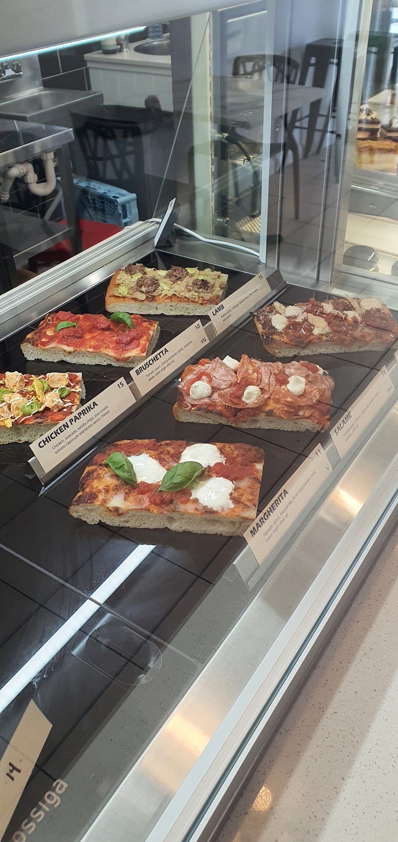 Dama Whatever photo 4