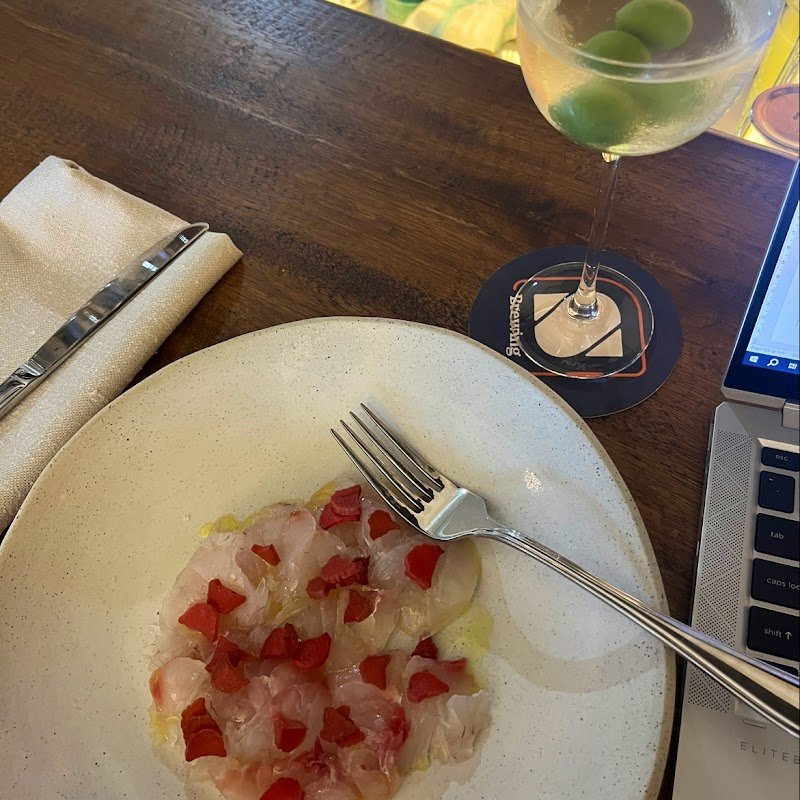 Roy's Restobar photo 5